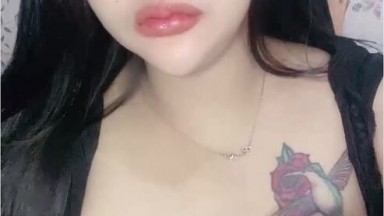Tidur Bareng Si Cantik Sambil Nenen Toketnya Bagus Mango
