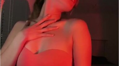 Jessy Pamerin Body Sambil Mabok ID 35332468 Mango