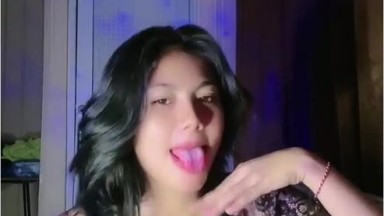 Dinda Milf Toket Gede Basah Enak Buat Crot Mango